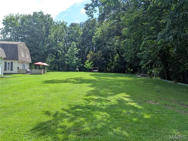 $379,900 | 7 Fisher Lane, Greenville, IL 62246