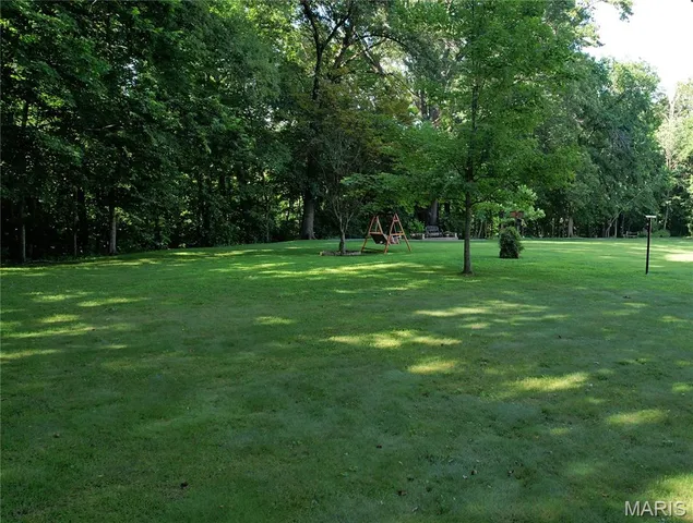 $379,900 | 7 Fisher Lane, Greenville, IL 62246