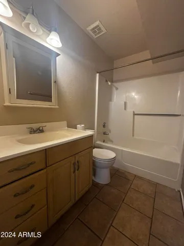 $1,650 | 3801 West Poinsettia Drive, Phoenix, AZ 85029