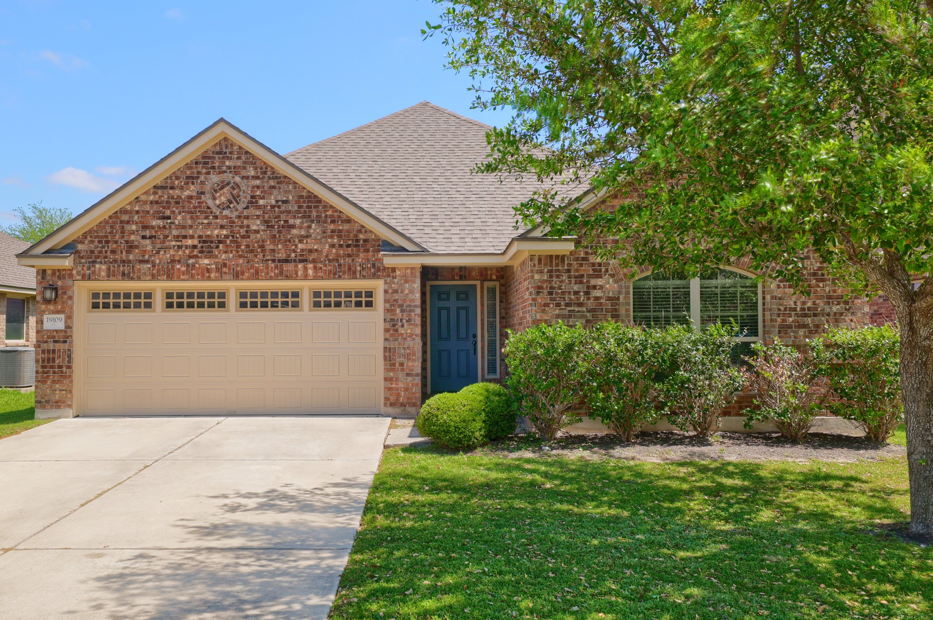 19109 Sparrow Trail Pflugerville, TX 78660 - Photo 1 of 28