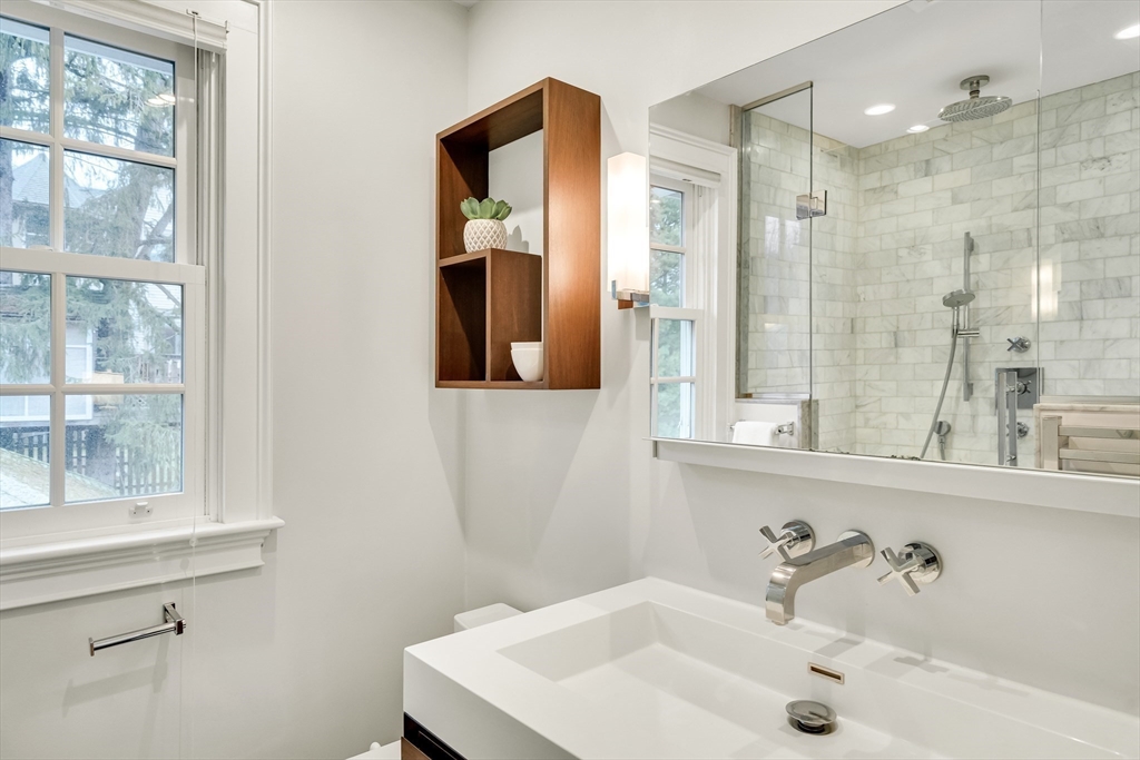 66 Moffat Road Newton, MA 02468 - Photo 18 of 29