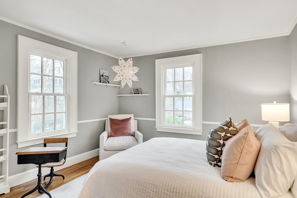 66 Moffat Road Newton, MA 02468 - Photo 19 of 29