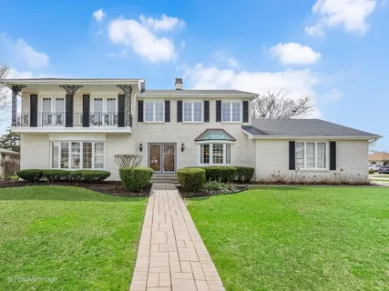 $539,000 | 8335 Red Oak Lane, Orland Park, IL 60462