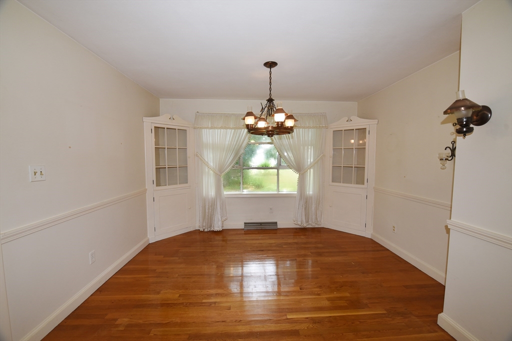 35 Ingrid Road Weymouth, MA 02188 - Photo 17 of 29 Gallery Image 17
