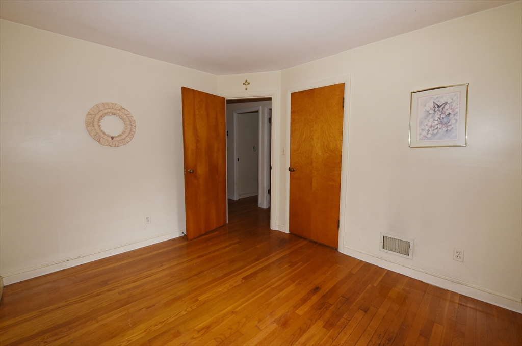 35 Ingrid Road Weymouth, MA 02188 - Photo 25 of 29 Gallery Image 25