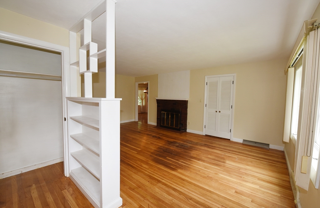 35 Ingrid Road Weymouth, MA 02188 - Photo 10 of 29 Gallery Image 10