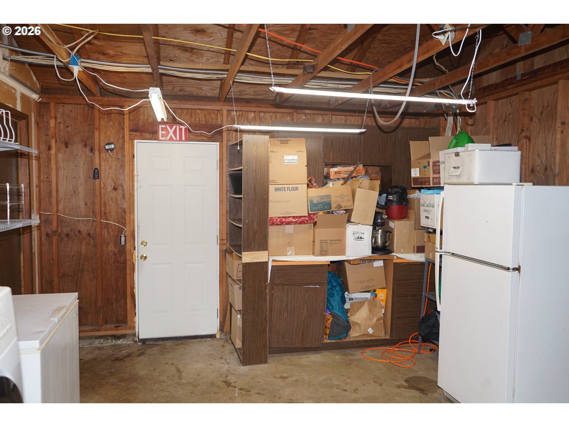802 54th Place Springfield, OR 97478 - Photo 25 of 27 a view of a storage & utility room