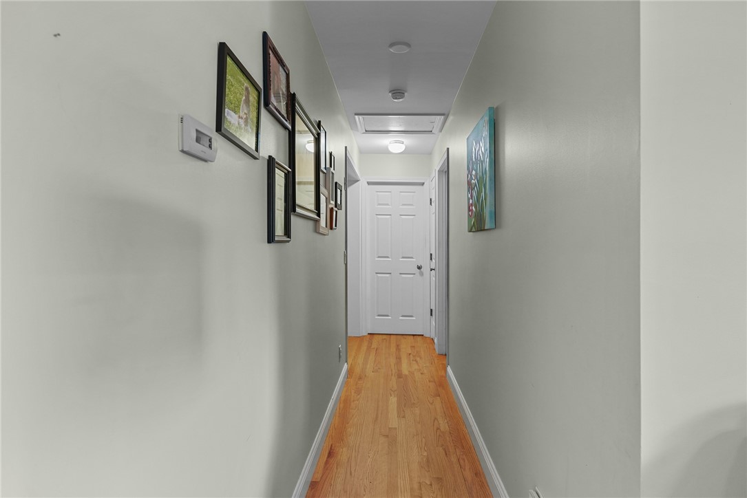 1037 Main Road Tiverton, RI 02878 - Photo 19 of 33