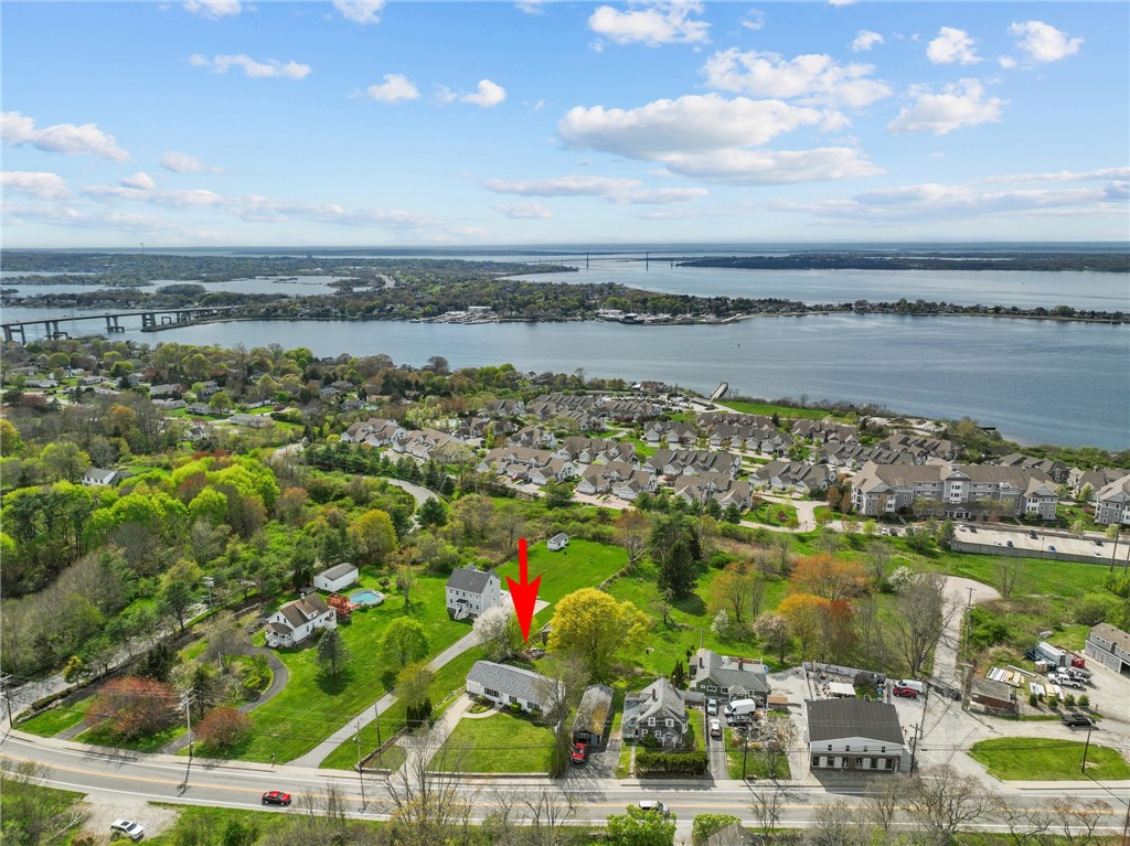 1037 Main Road Tiverton, RI 02878 - Photo 28 of 33