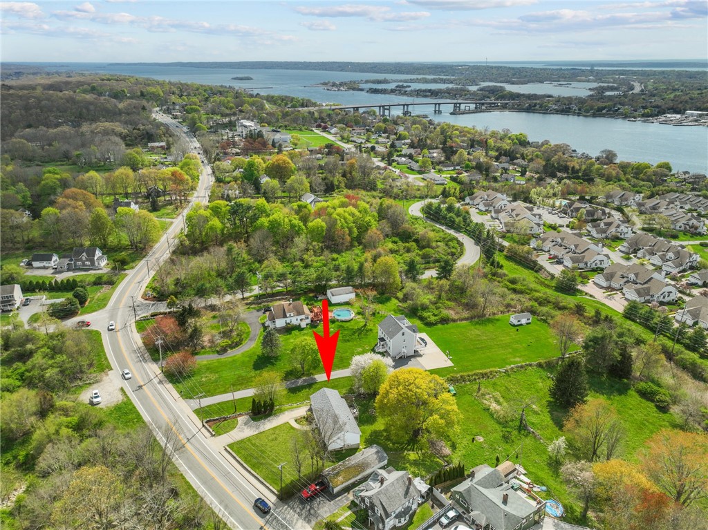 1037 Main Road Tiverton, RI 02878 - Photo 29 of 33