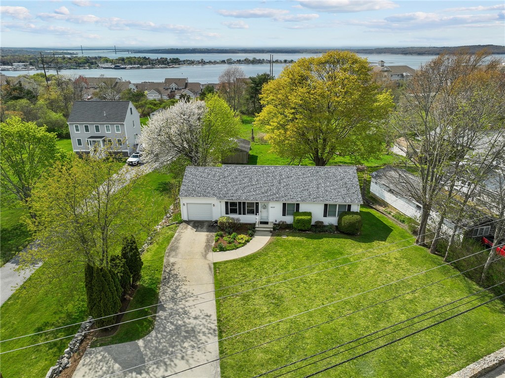 1037 Main Road Tiverton, RI 02878 - Photo 32 of 33