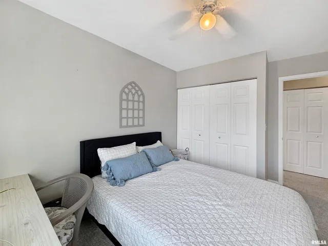 $339,900 | 400 Harbor Pointe Drive, East Peoria, IL 61611