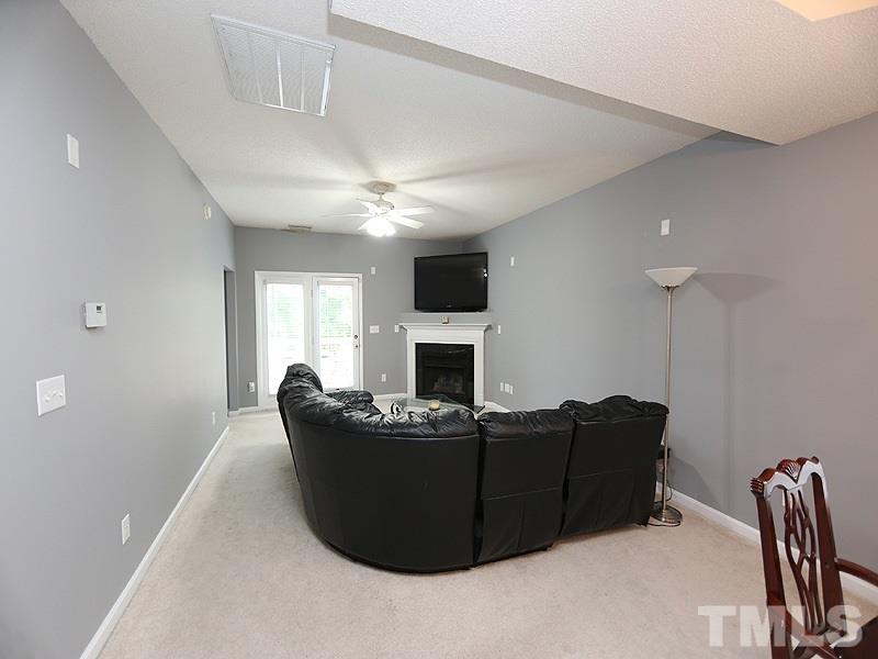 2172 Castle Pines Drive Raleigh, NC 27604 - Photo 5 of 15 Gallery Image 5
