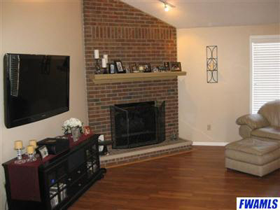 2212 Broken Oak Road Fort Wayne, IN 46818 - Photo 7 of 19
