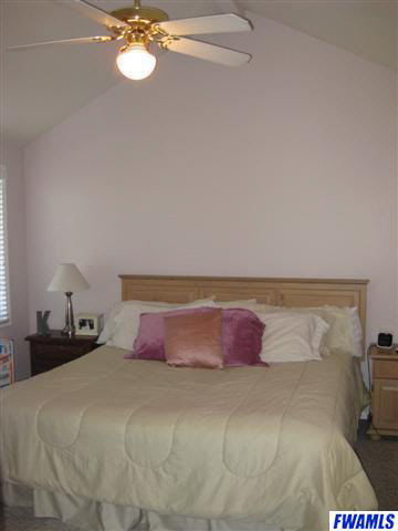 2212 Broken Oak Road Fort Wayne, IN 46818 - Photo 9 of 19