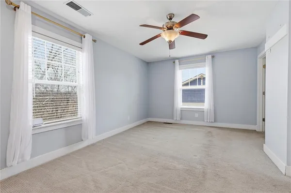 $399,000 | 3733 South Thompson Circle, Kansas City, KS 66103