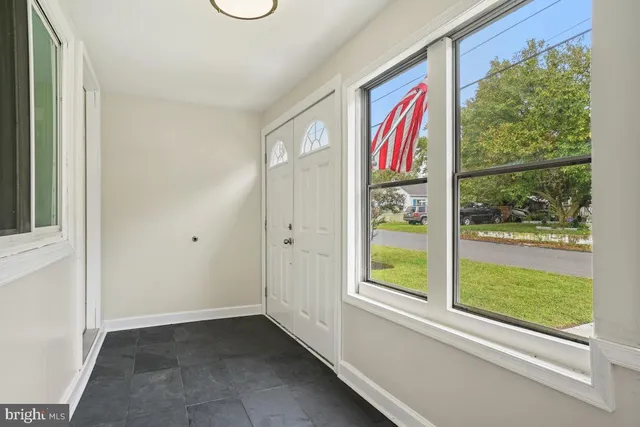 $295,000 | 32 1st Avenue, Glen Burnie, MD 21060