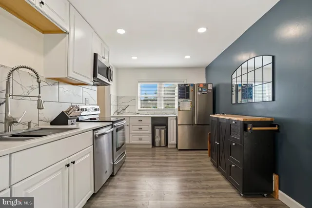 $295,000 | 32 1st Avenue, Glen Burnie, MD 21060