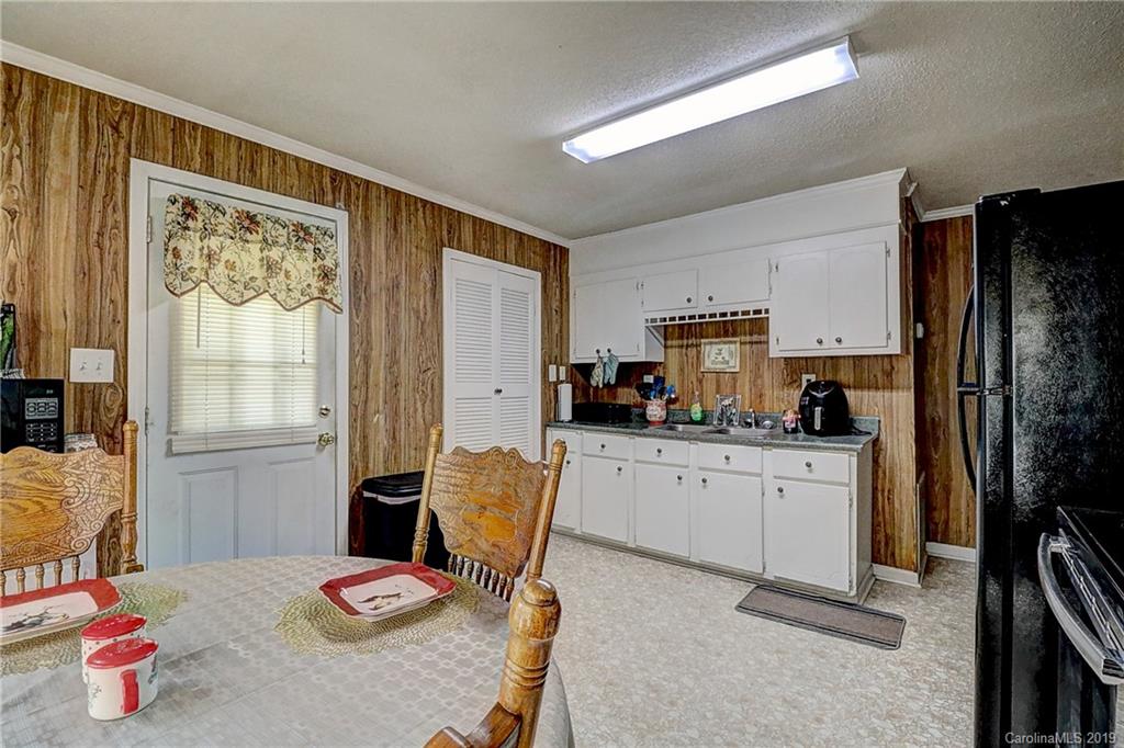 218 Hephzibah Church Road Crouse, NC 28033 - Photo 7 of 14 Gallery Image 7