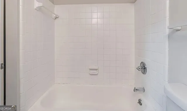 $179,000 | 2340 Beaver Ruin Rd Union, Unit 4, Norcross, GA 30071