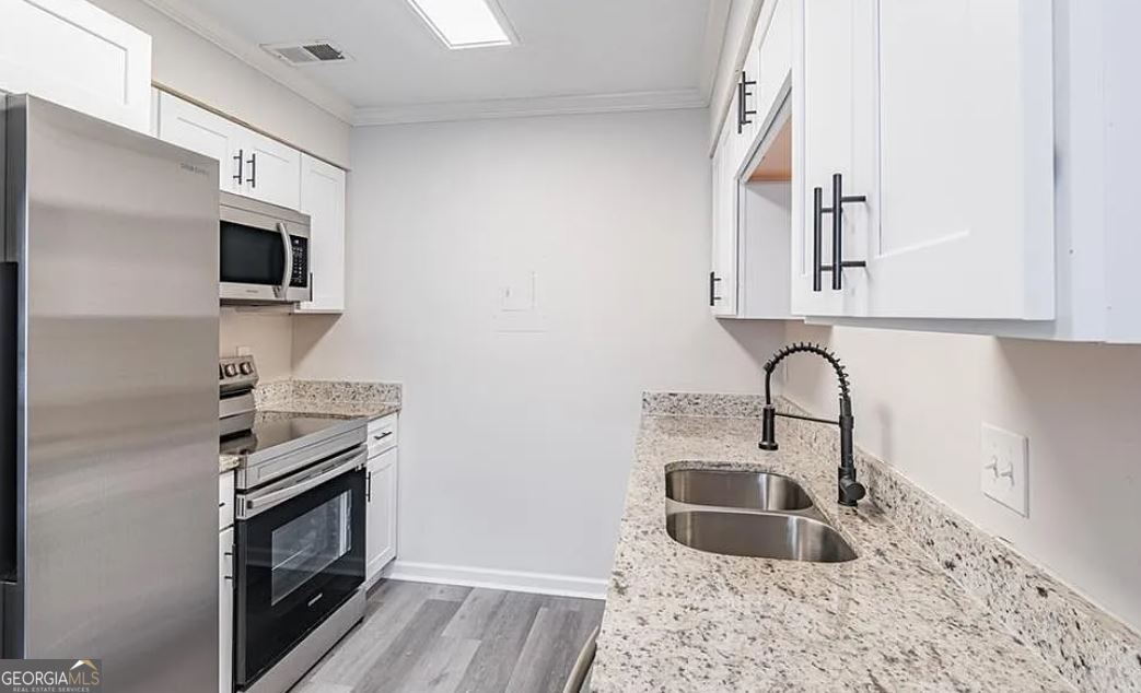 2340 Beaver Ruin Road, Unit 4 Norcross, GA 30071 - Photo 3 of 22