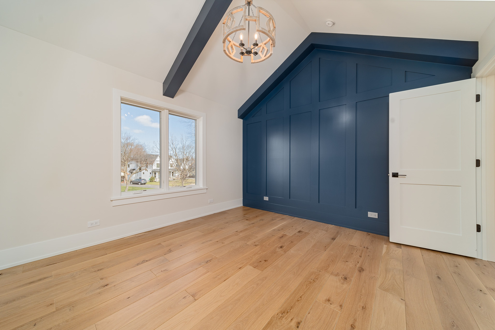 2421 Sumac Circle Glenview, IL 60025 - Photo 21 of 27 a view of an empty room with closet and window