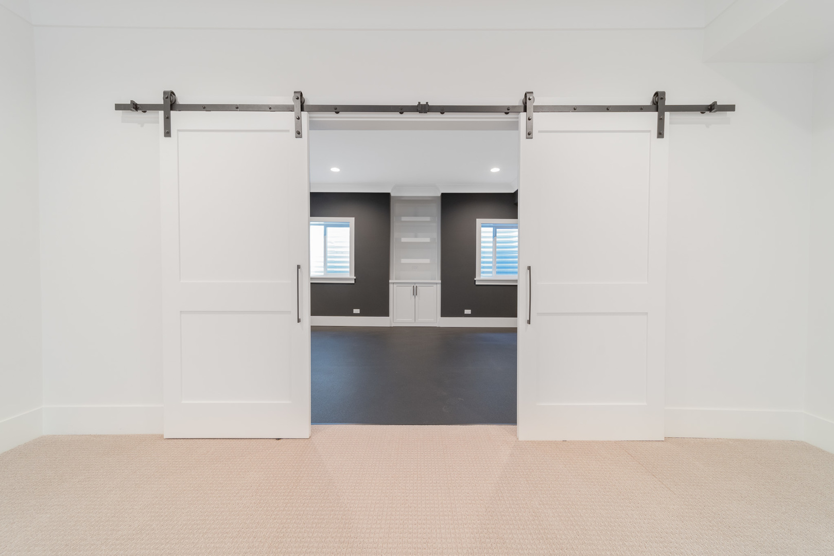 2421 Sumac Circle Glenview, IL 60025 - Photo 23 of 27 a view of a living room with hallway