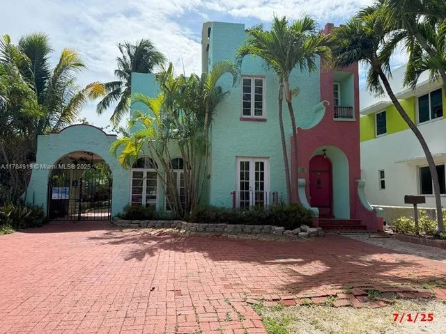 $1,700,000 | 1722 Jefferson Avenue, Miami Beach, FL 33139