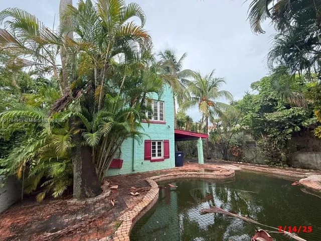 $1,700,000 | 1722 Jefferson Avenue, Miami Beach, FL 33139