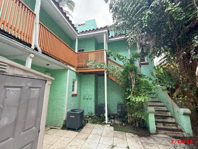 $1,700,000 | 1722 Jefferson Avenue, Miami Beach, FL 33139