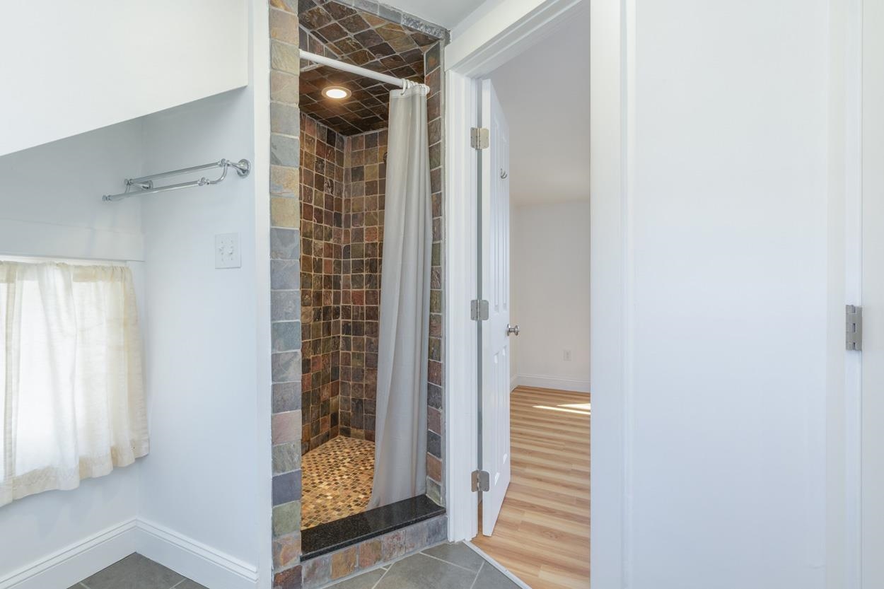 2 Charlie Lane Deerfield, NH 03037 - Photo 35 of 53