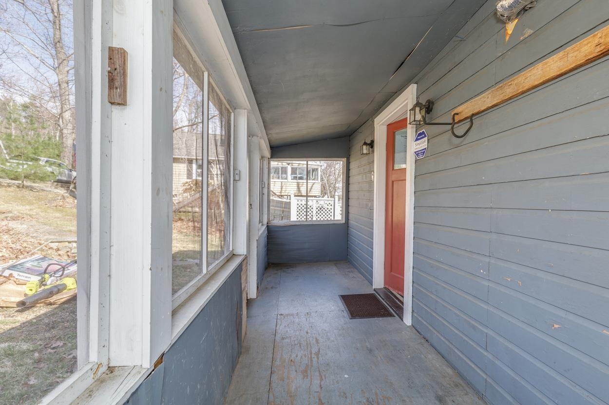 2 Charlie Lane Deerfield, NH 03037 - Photo 9 of 53