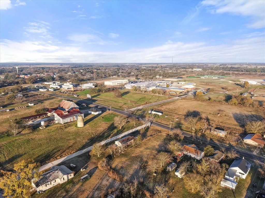 709 E Dawson, TX 76639 - Photo 4 of 7 an aerial view of residential building and ocean