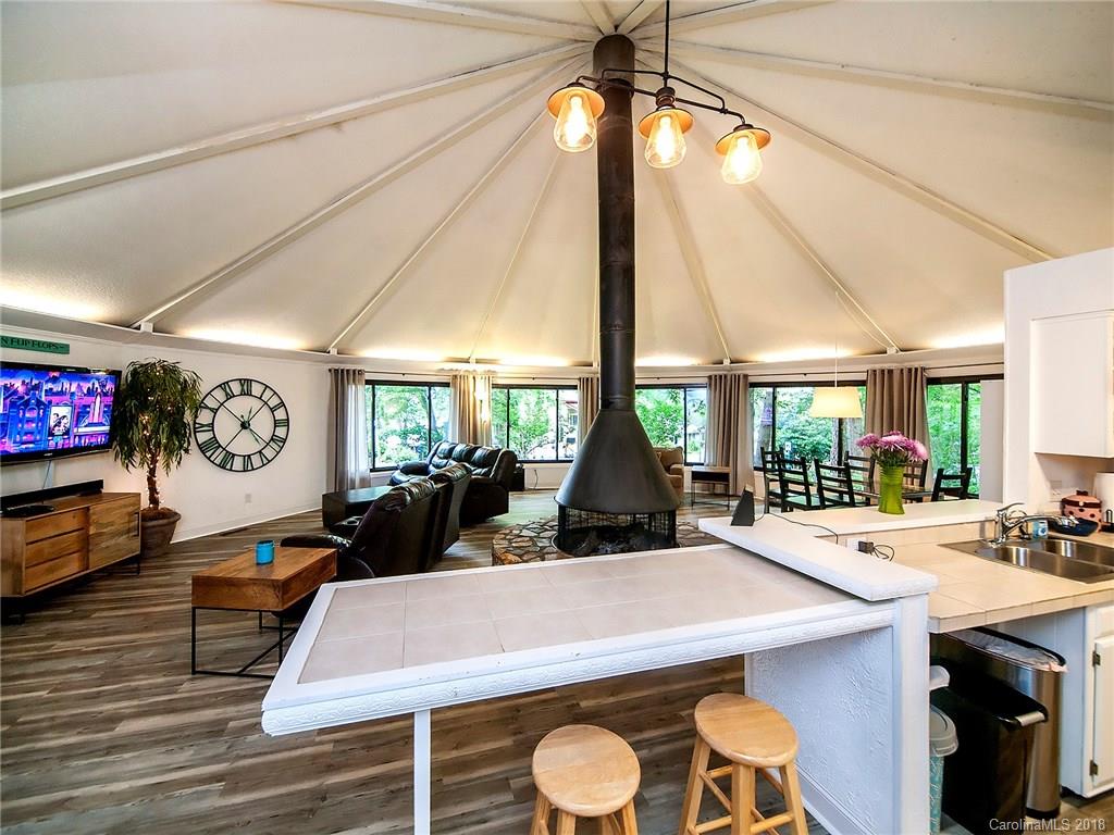2099 Diamond Head Circle Tega Cay, SC 29708 - Photo 4 of 23
