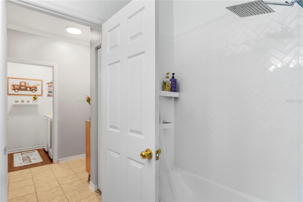 3605 Conroy Road, Unit 535 Orlando, FL 32839 - Photo 9 of 61