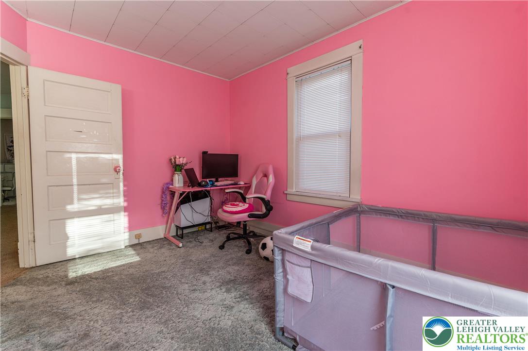 2824 Nazareth Road Easton, PA 18045 - Photo 17 of 28