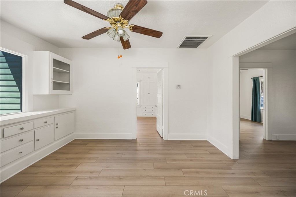 3980 Linwood Place Riverside, CA 92506 - Photo 13 of 41 opposite view