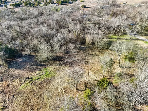 $302,000 | 2160 County Road 658, Farmersville, TX 75442