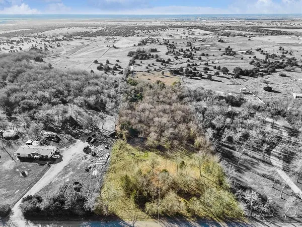 $302,000 | 2160 County Road 658, Farmersville, TX 75442