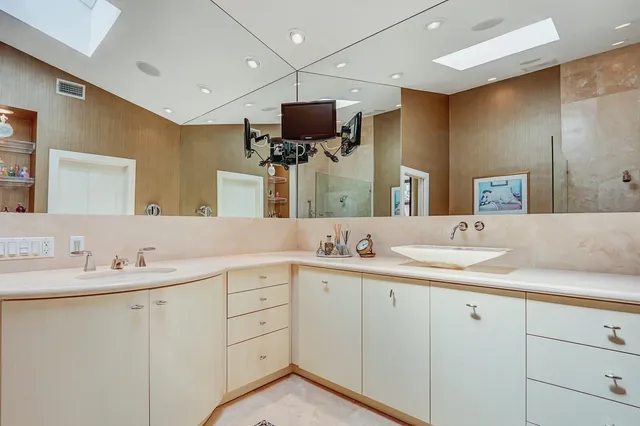 $2,100,000 | 13315 Deauville Drive, Palm Beach Gardens, FL 33410