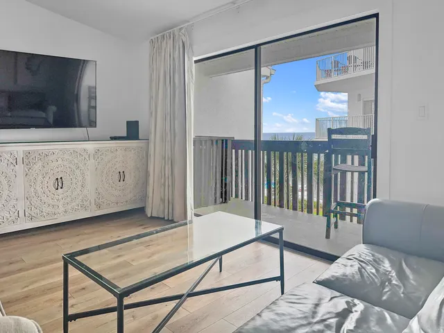 $2,850 | 3692 East County Highway 30A, Unit 22, Santa Rosa Beach, FL 32459