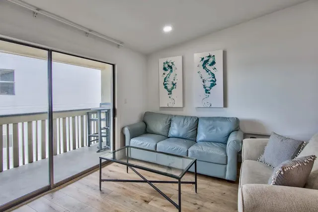 $2,850 | 3692 East County Highway 30A, Unit 22, Santa Rosa Beach, FL 32459