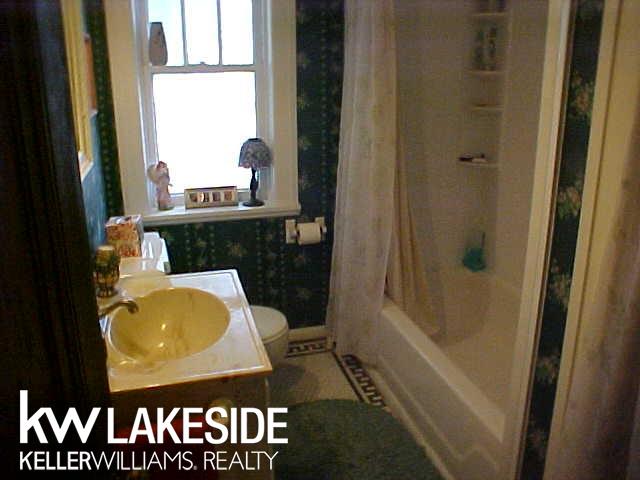 3455 Harvard Road Detroit, MI 48224 - Photo 23 of 37 31305047-22.JPG