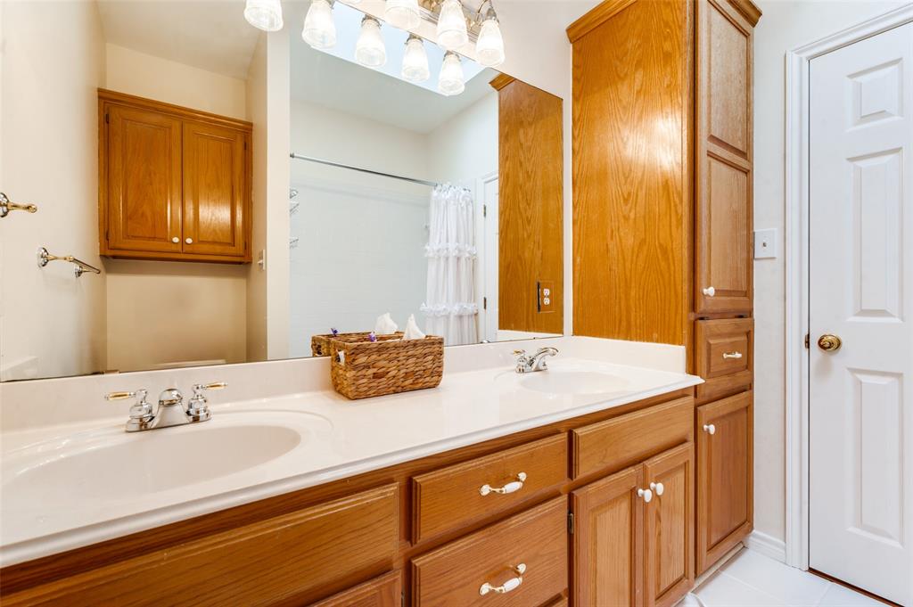 3301 Cooper Branch East Denton, TX 76209 - Photo 13 of 25