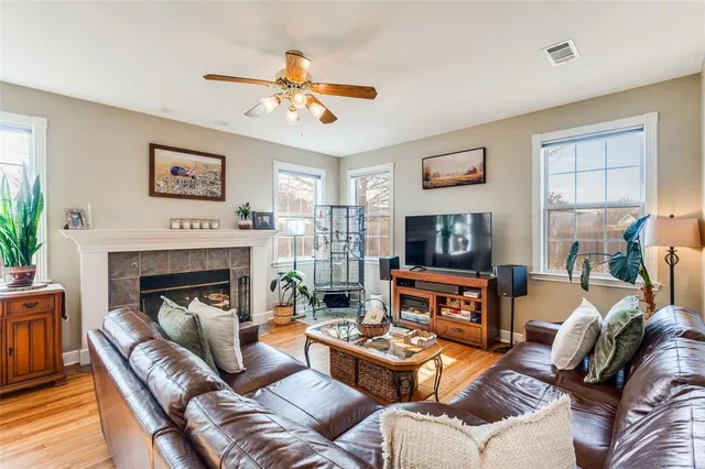 $385,000 | 3301 Cooper Branch East, Denton, TX 76209