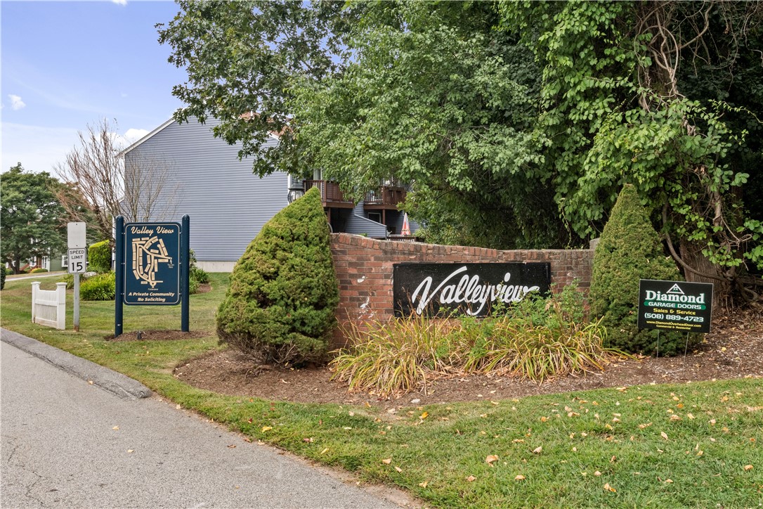 200 Heroux Boulevard, Unit 203 Cumberland, RI 02864 - Photo 33 of 36