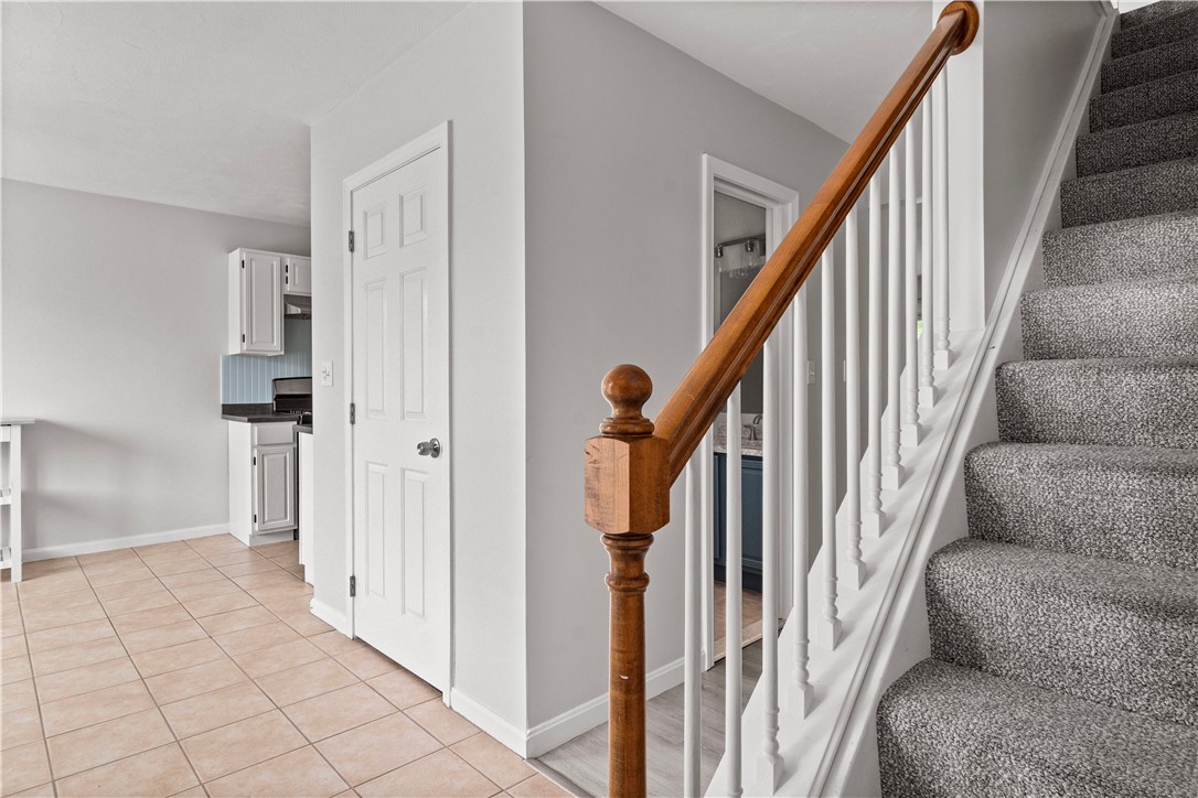 200 Heroux Boulevard, Unit 203 Cumberland, RI 02864 - Photo 5 of 36