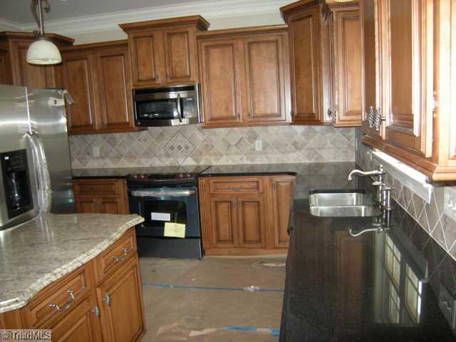7311 Lee's Ridge Road Oak Ridge, NC 27310 - Photo 4 of 11 Kitchen.