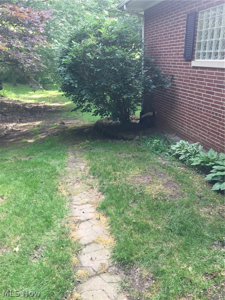 3158 Bancroft Road Akron, OH 44333 - Photo 22 of 26 Gallery Image 22