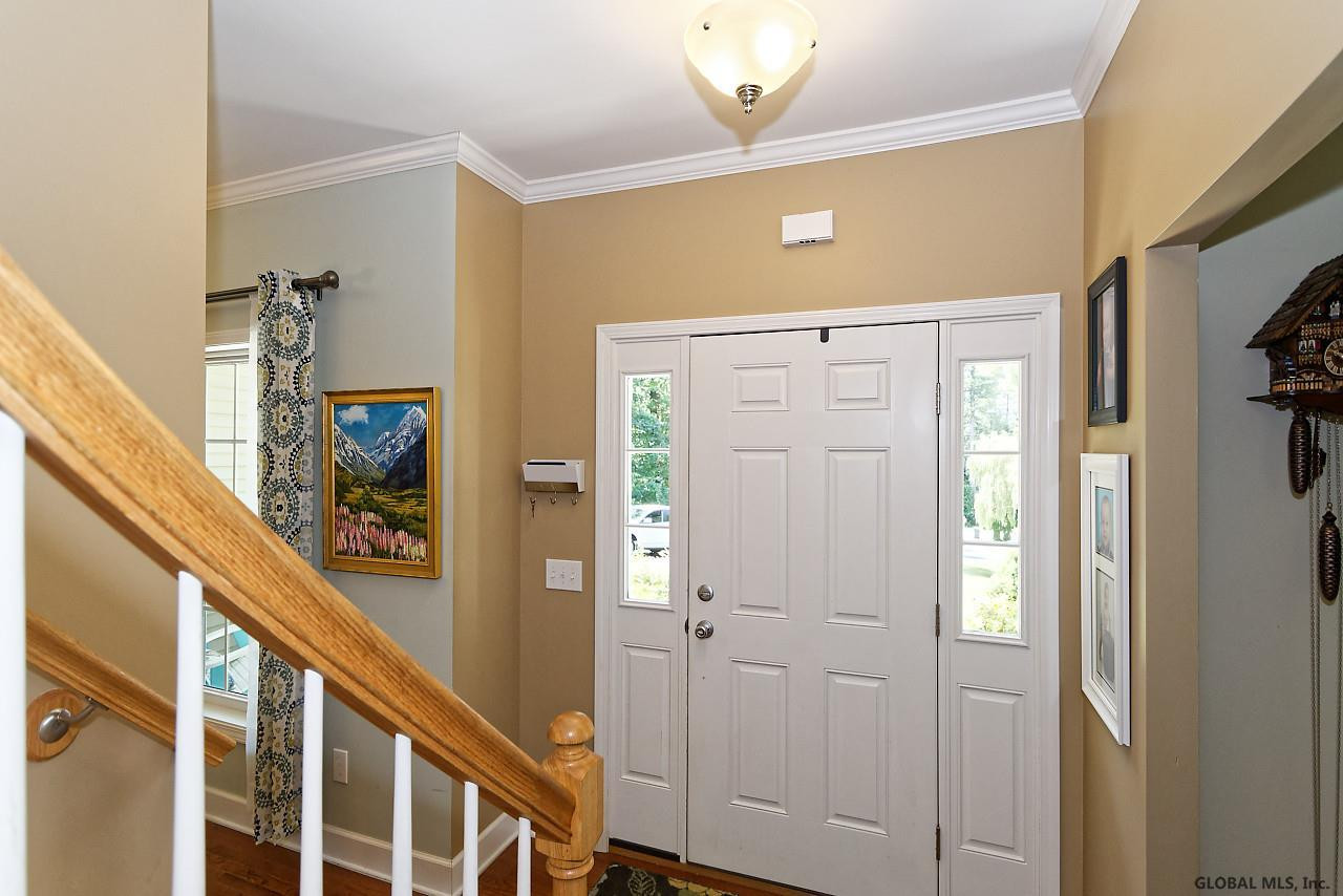 680 Eastline Road Malta, NY 12020 - Photo 5 of 53 Photo 5